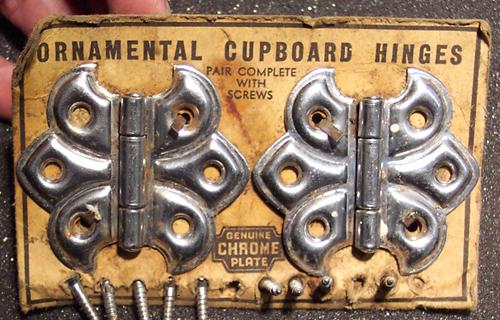 This vintage is CUPBOARD vintage used  hinges of cupboard ORNAMENTAL a card never